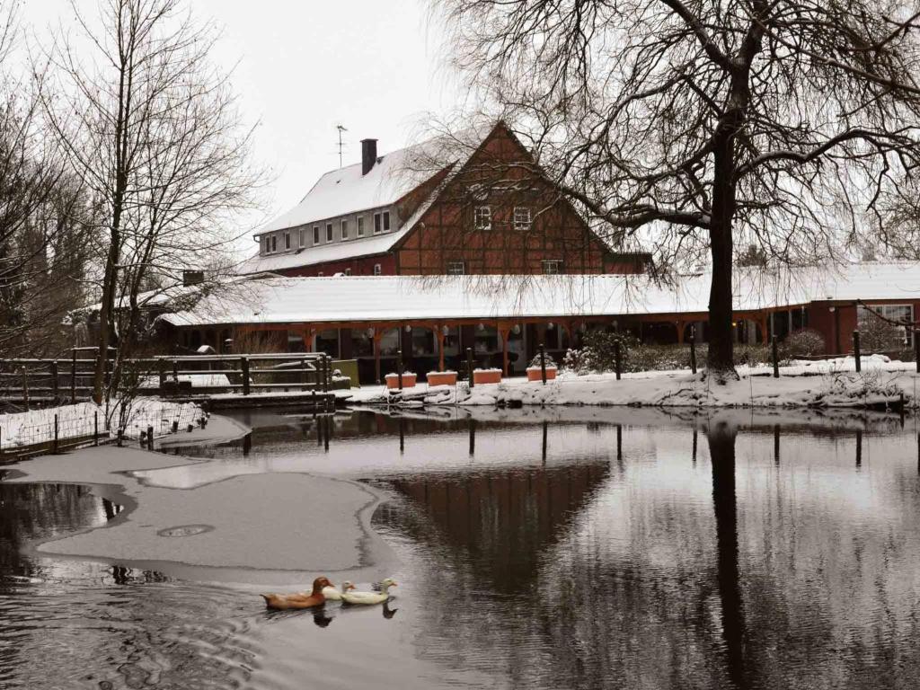 Hotel Weinschanke Rohdental Hessisch Oldendorf ภายนอก รูปภาพ