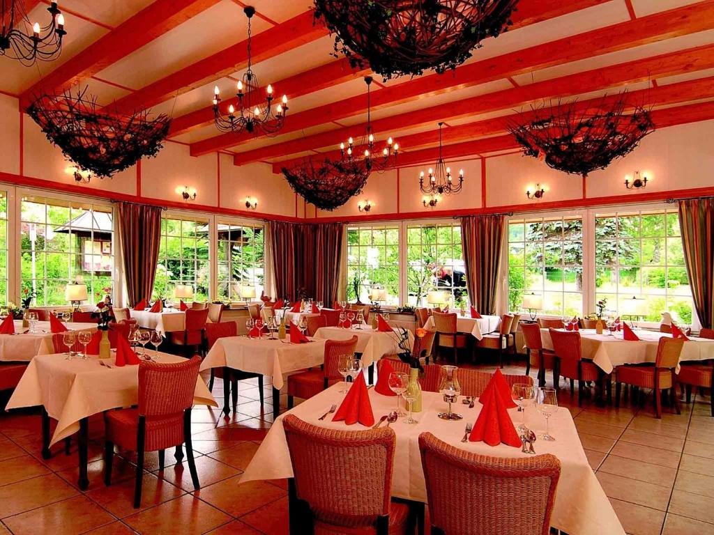 Hotel Weinschanke Rohdental Hessisch Oldendorf ภายนอก รูปภาพ